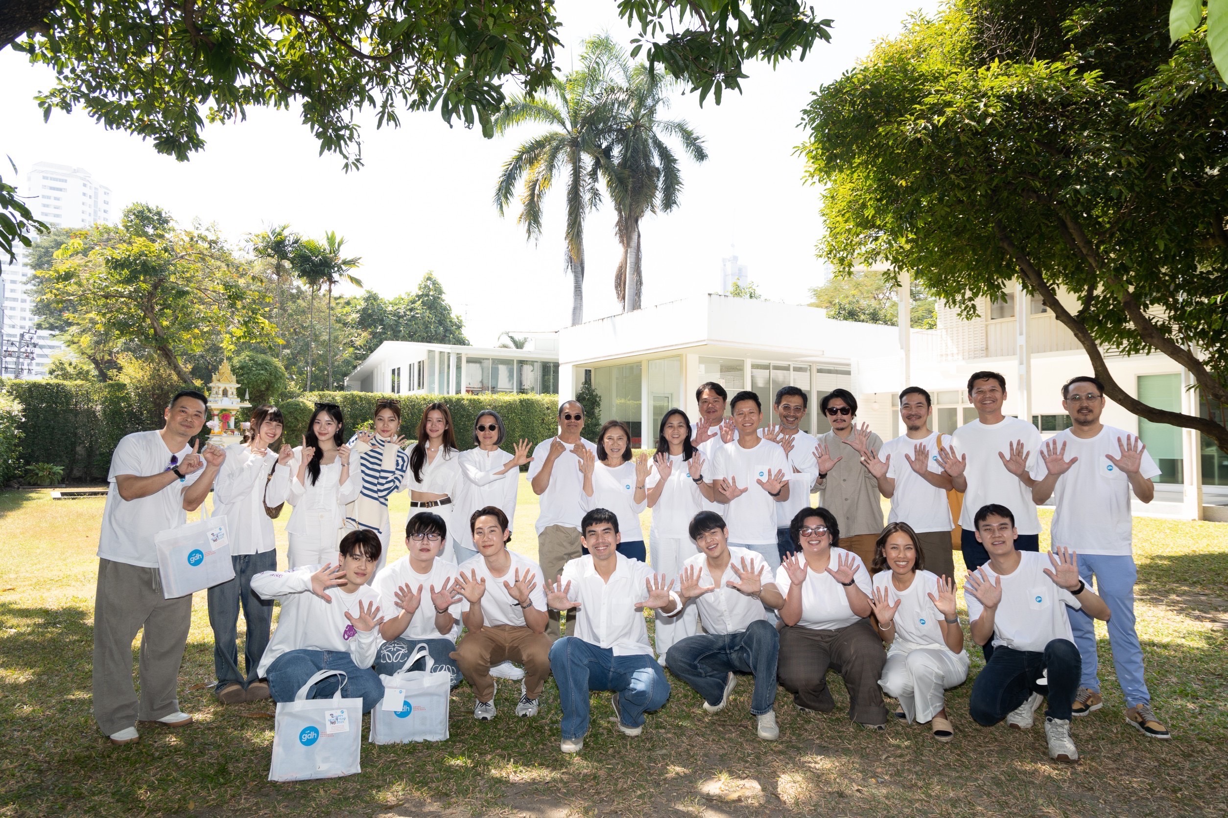 GDH จัดงาน “พิธีเจริญพระพุทธมนต์สวดบูชาพระนพเคราะห์” เนื่องในโอกาสครบรอบ 9 ปี เตรียมก้าวสู่ปีที่ 10